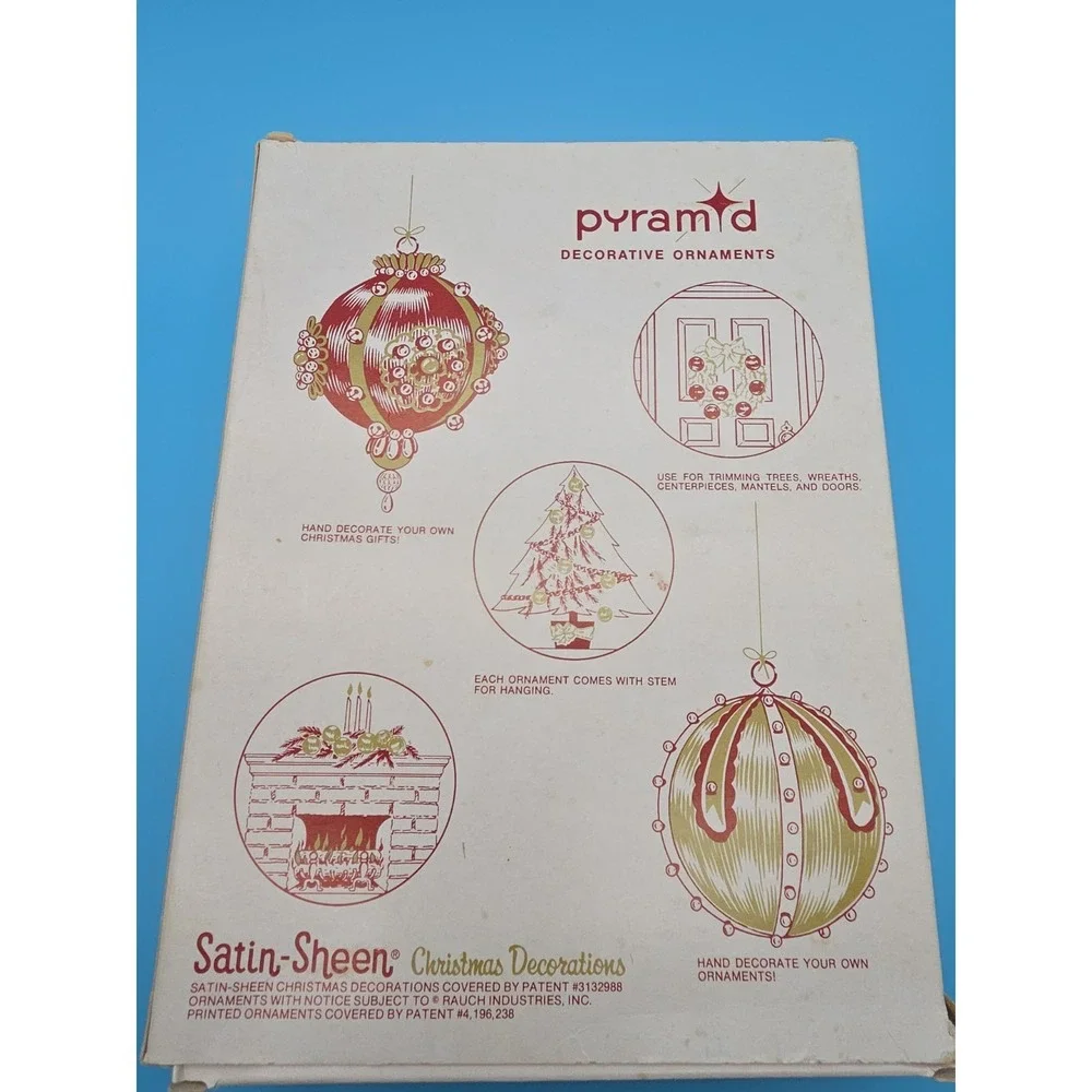 4 Vintage 1980s Satin Santa & Mrs Claus Kissing Christmas Tree Ball Ornaments